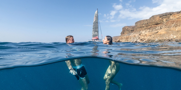 Catamarán Fivestarboat